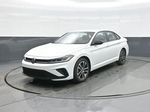 New 2026 Volkswagen Jetta Sport FWD image 3