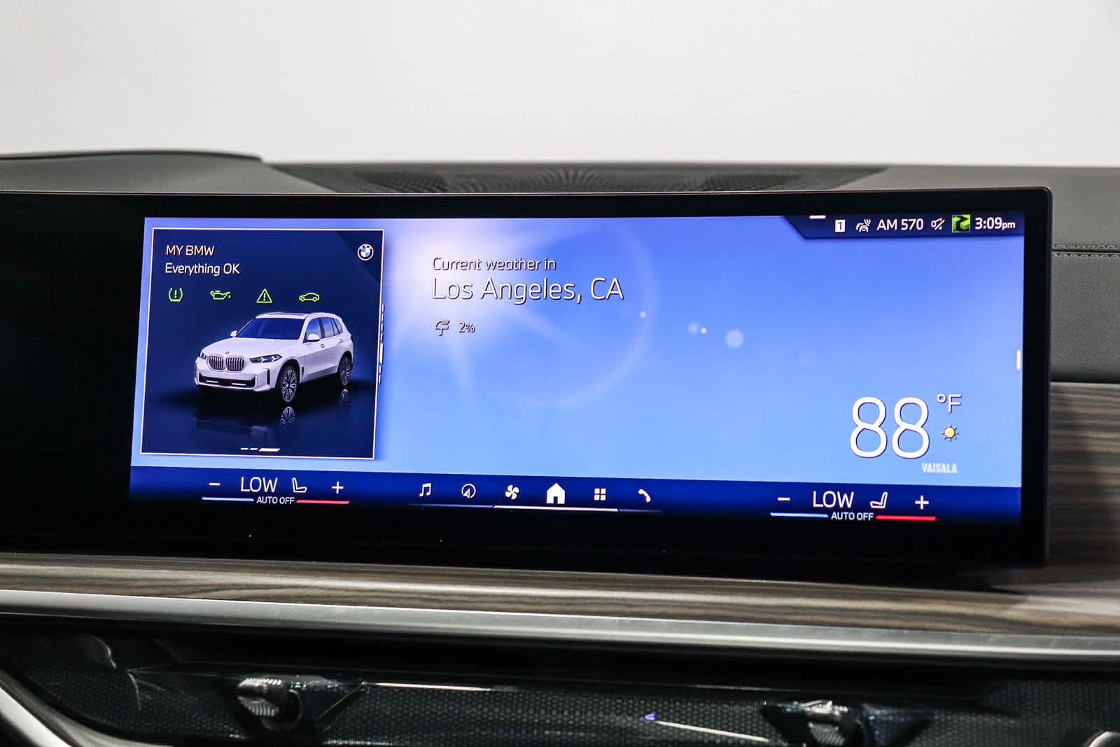 Used 2025 BMW X5 sDrive40i w/ Executive Package RWD image 18