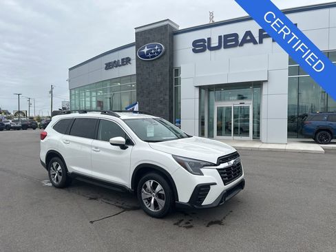 Certified 2025 Subaru Ascent Premium AWD/4WD image 1