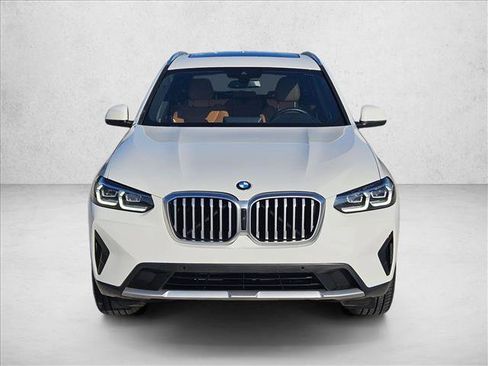 Used 2024 BMW X3 sDrive30i w/ Convenience Package RWD image 2
