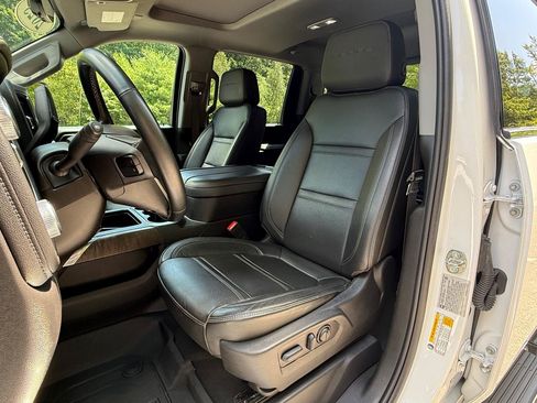 Used 2023 GMC Sierra 2500 Denali w/ Denali Ultimate Package AWD/4WD image 19