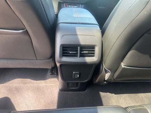 Used 2023 GMC Terrain AT4 AWD/4WD image 19