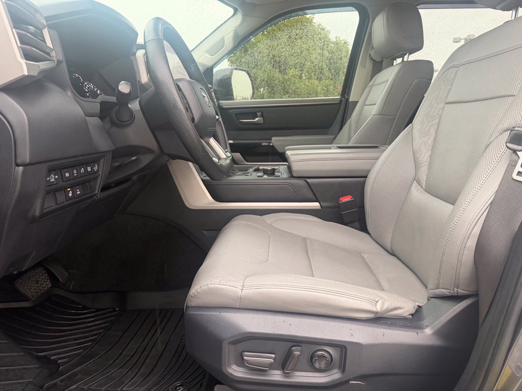 Used 2022 Toyota Tundra Limited AWD/4WD image 13