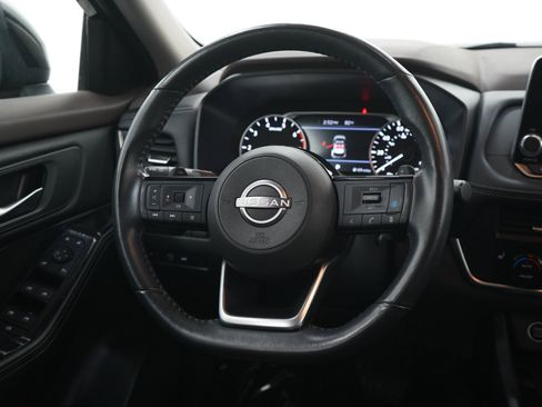 Used 2023 Nissan Rogue SV w/ SV Premium B Package AWD/4WD image 18