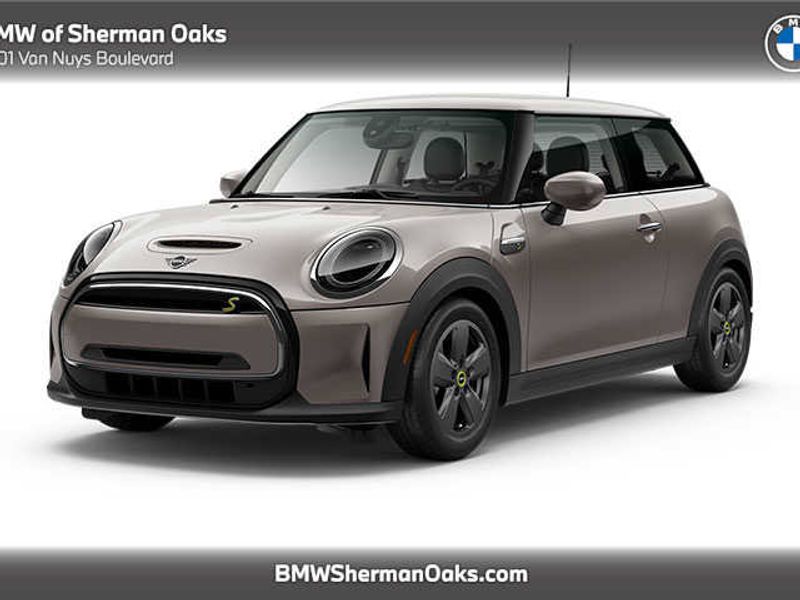 Used 2022 MINI Cooper SE image 1