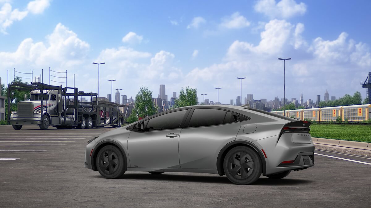 New 2027 Toyota Prius LE AWD/4WD image 5