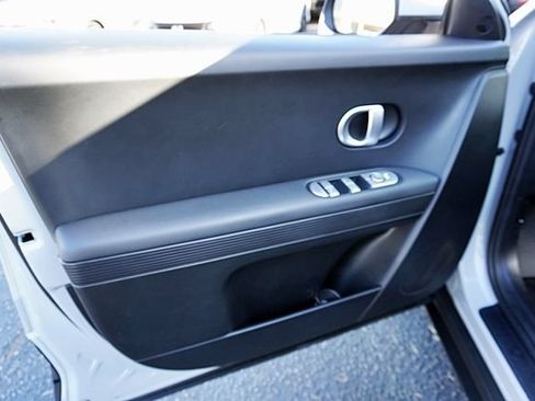 Used 2024 Hyundai Ioniq 5 SEL RWD image 22