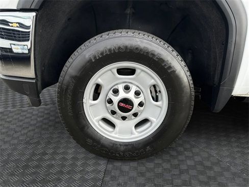 Used 2022 GMC Sierra 2500 Pro w/ Convenience Package image 14