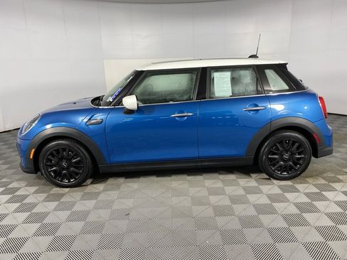 Certified 2023 MINI Cooper 4-Door Hardtop image 6