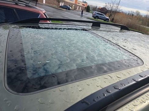 Used 2019 Subaru Forester Premium w/ All-Weather Package image 4