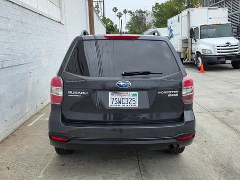 Used 2014 Subaru Forester 2.5i Premium w/ All-Weather Package AWD/4WD image 5