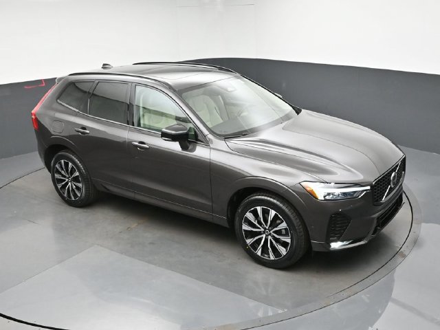 Used 2024 Volvo XC60 B5 Plus w/ Protection Package Premier AWD/4WD image 41