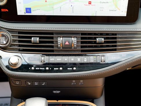 Used 2024 Lexus LS 500 AWD w/ Interior Upgrade Package image 52