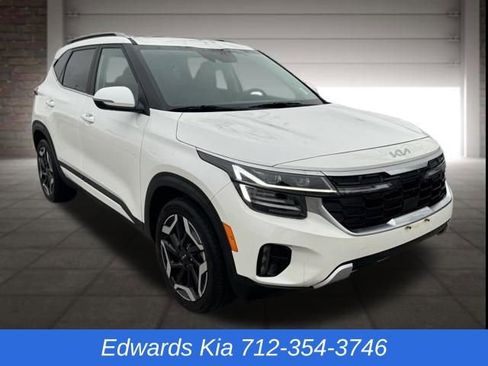 Used 2024 Kia Seltos SX w/ SX Sunroof Package image 1