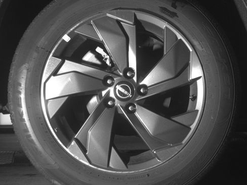 Used 2025 Nissan Rogue SV image 15