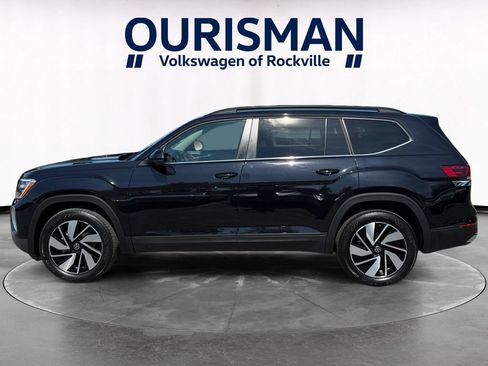 Used 2025 Volkswagen Atlas SE AWD/4WD image 3