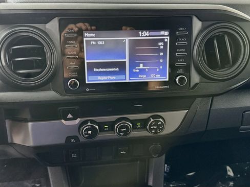 Used 2022 Toyota Tacoma SR RWD image 18
