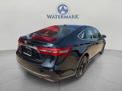 Used 2016 Toyota Avalon Touring FWD image 4