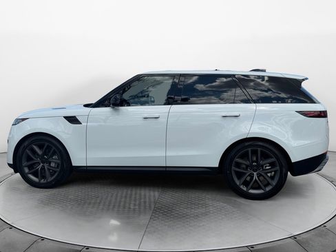 New 2026 Land Rover Range Rover Sport SE AWD/4WD image 4