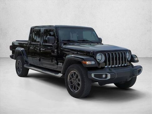 Used 2021 Jeep Gladiator Overland w/ Popular Equipment Package AWD/4WD image 3