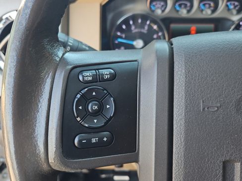 Used 2013 Ford F250 Lariat w/ Lariat Ultimate Pkg AWD/4WD image 18