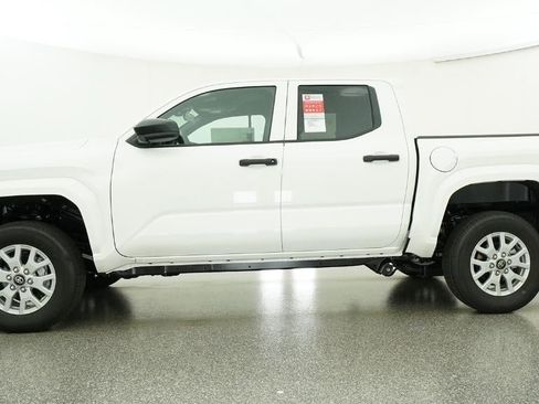 New 2026 Toyota Tacoma SR AWD/4WD image 19