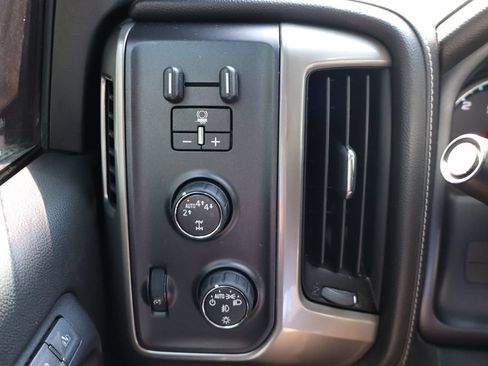 Used 2017 Chevrolet Silverado 1500 High Country w/ High Desert Package AWD/4WD image 29