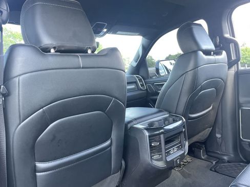 Used 2021 RAM 1500 Laramie AWD/4WD image 19