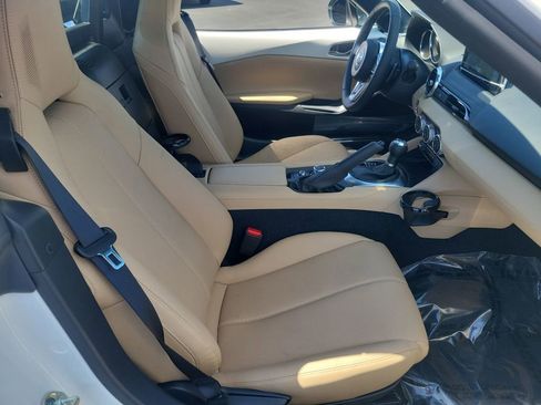 New 2026 MAZDA MX-5 Miata RF Grand Touring image 17