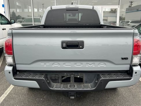 Certified 2020 Toyota Tacoma TRD Sport image 5