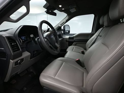 Used 2022 Ford F250 XL w/ Power Equipment Group AWD/4WD image 33