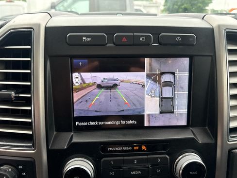 Used 2020 Ford F150 Platinum w/ Equipment Group 701A Luxury AWD/4WD image 17