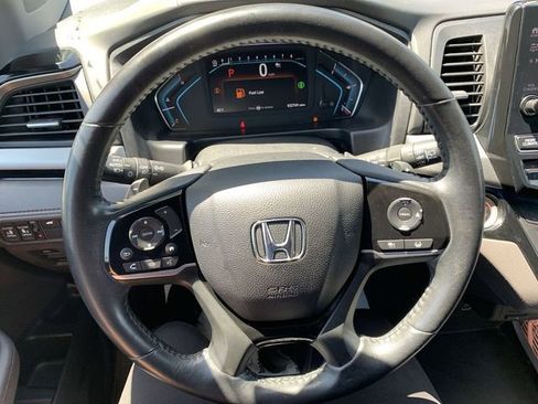 Used 2022 Honda Odyssey Touring image 19