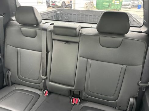 Used 2025 Hyundai Santa Cruz SEL FWD image 22