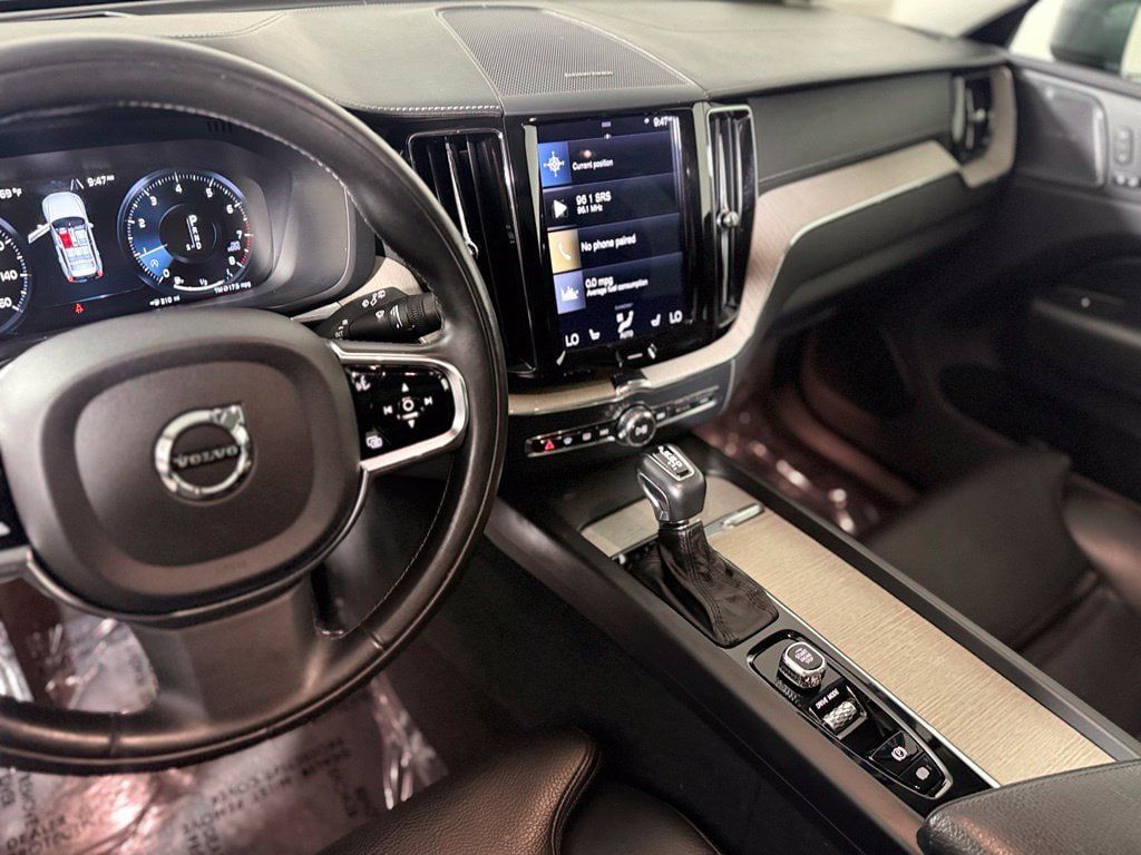 Used 2019 Volvo XC60 T6 Inscription AWD/4WD image 17