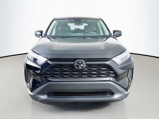 Used 2024 Toyota RAV4 LE FWD video 2