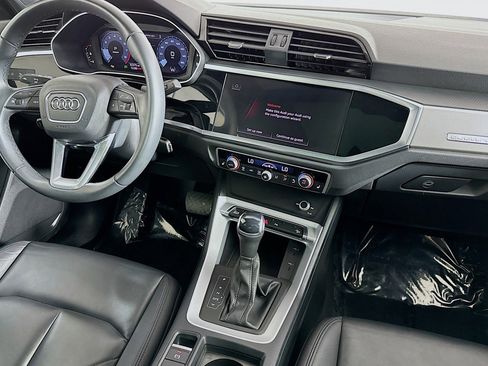 Used 2025 Audi Q3 2.0T Premium AWD/4WD image 6