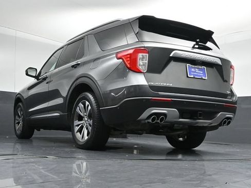 Used 2020 Ford Explorer Platinum w/ Premium Technology Package AWD/4WD image 44