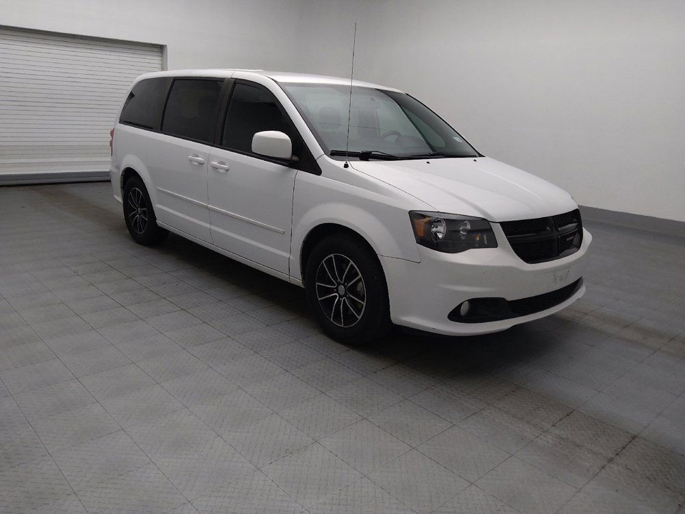 Used 2015 Dodge Grand Caravan SXT w/ Blacktop Package FWD image 11