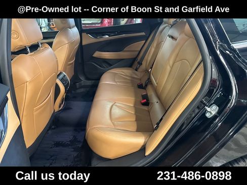 Used 2017 Buick LaCrosse Premium w/ Sun and Shade Package AWD/4WD image 27