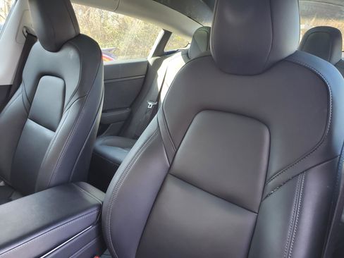 Used 2020 Tesla Model 3 Long Range image 32