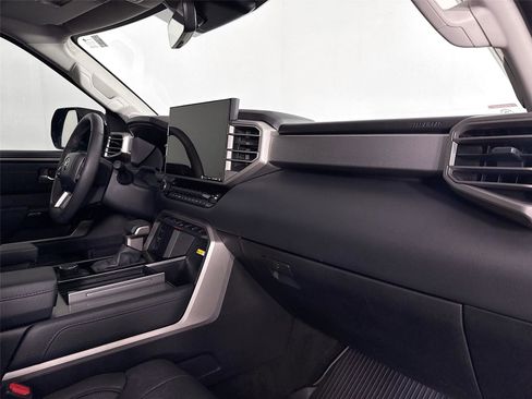 Certified 2024 Toyota Sequoia Limited image 47