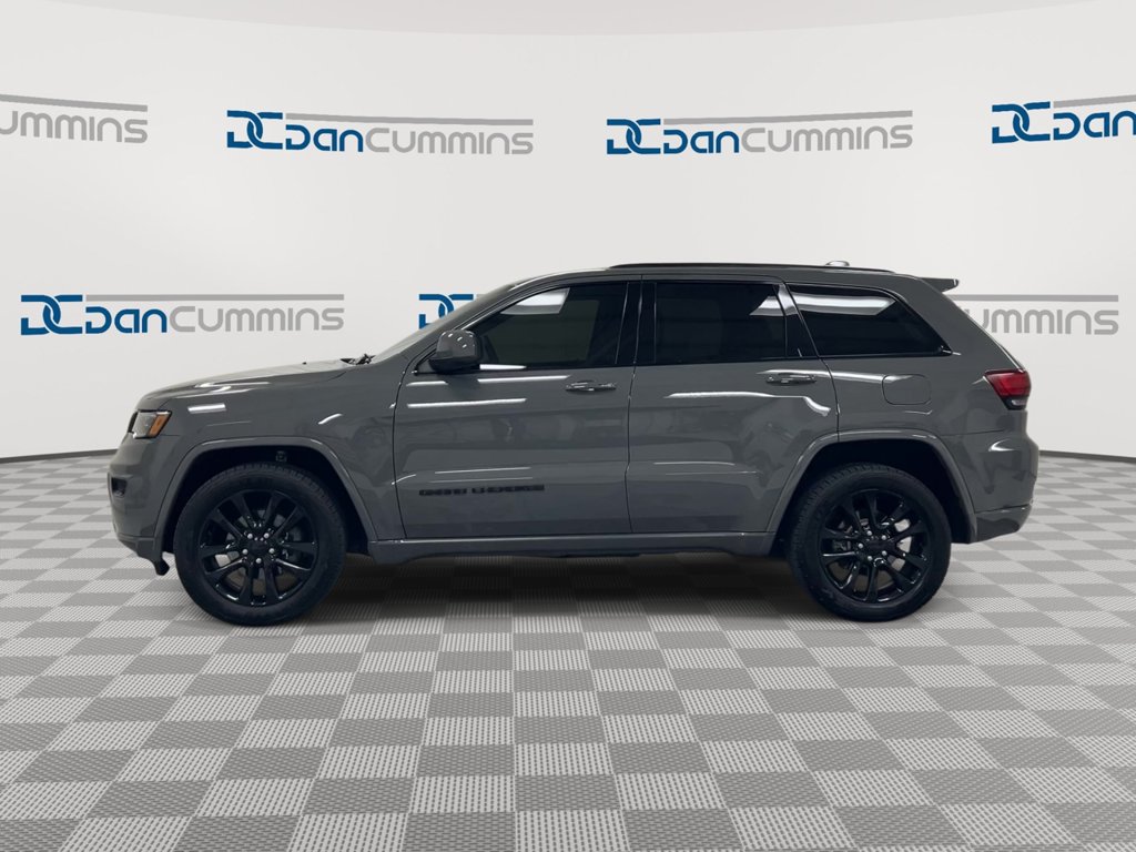 Used 2020 Jeep Grand Cherokee Altitude AWD/4WD image 5
