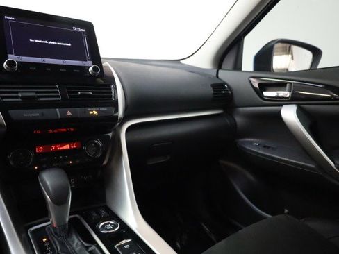 Used 2023 Mitsubishi Eclipse Cross SE image 15