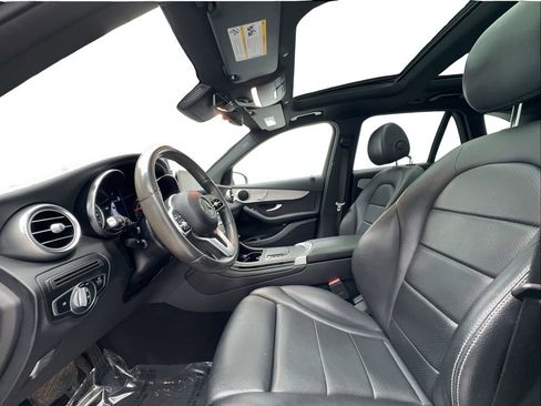 Used 2022 Mercedes-Benz GLC 300 image 21