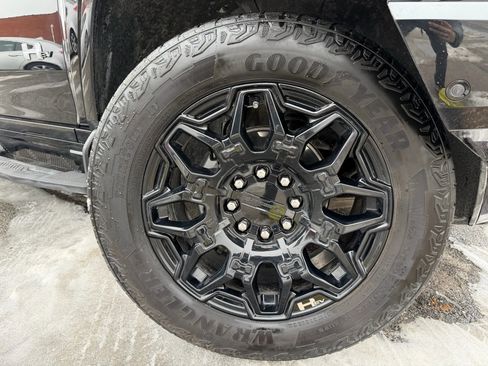 Used 2024 GMC Hummer EV 2X AWD/4WD image 37