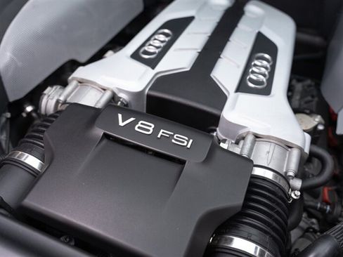 Used 2011 Audi R8 V8 AWD/4WD image 68