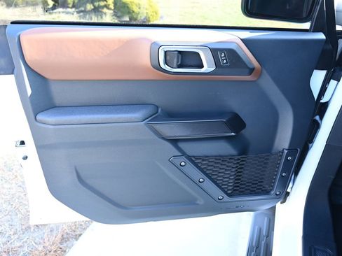 Used 2024 Ford Bronco Outer Banks image 16