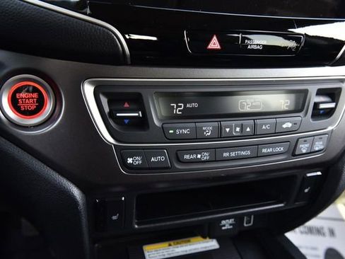 Used 2021 Honda Pilot Special Edition image 17