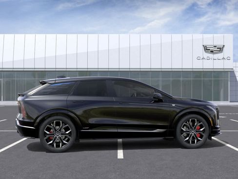 New 2026 Cadillac Optiq V AWD/4WD image 5